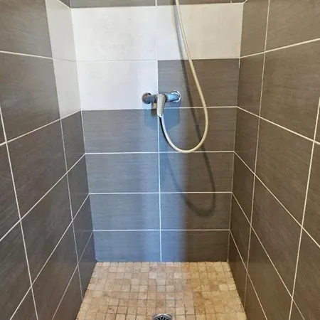 Dolce & D1, Vue Et Piscine